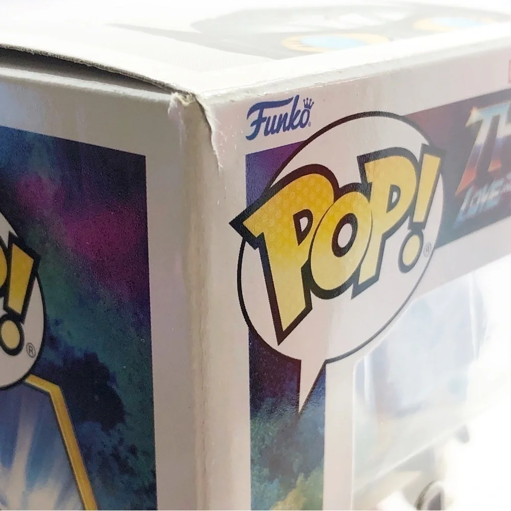 Funko POP! Marvel Collectors Corps Exclusive Mighty Thor #1041 - Picture 9 of 10
